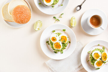 Avocado egg sandwiches