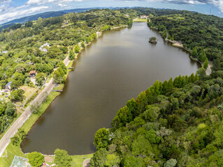 Fototapeta na wymiar Sao Bernardo lake with forest around