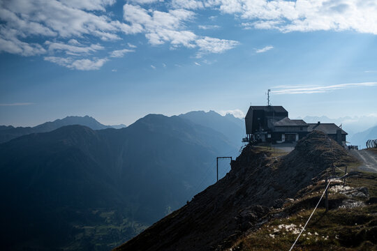 Gipfelstation in den Alpen