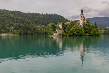 Fototapeta na wymiar Pilgrimage Church of the Assumption of Maria in Bled lake, Slovenia