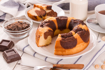 Marble ring cake.