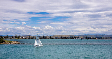 Obraz premium sailing on the river