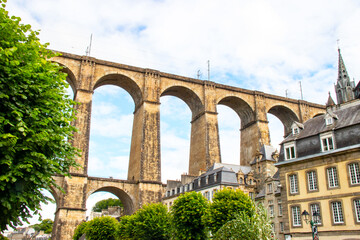 Fototapeta premium Morlaix. Le viaduc en centre-ville Finistère. Bretagne 
