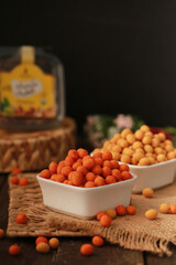 nut, walnut, almond, pumpkin, seed, cashew, mixed, bowl, many, heap, macro, closeup, container, wood, table, rustic, white, brown, snack, healthy, life, natural, light, roasted, modern, simple, organi