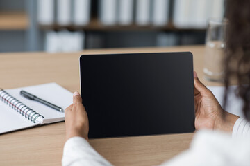Office order work in app, read news, watch video, chatting or texting