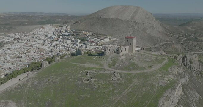 Antiguo castillo almohade de la Estrella en el municipio de Teba provincia de M&aacute;laga