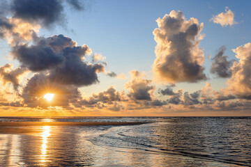 Obraz premium Sunset at the beach on Juist, East Frisian Islands, Germany.
