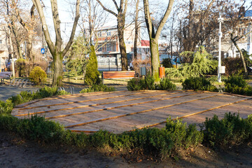 playground .empty playground closed due to social distancing during covid-19. pandemic. photo during the day.