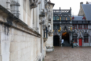 Bruges - Basilique du Saint-Sang de Bruges en Belgique, patrimoine flamand