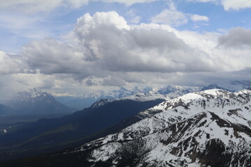 Wonderful road trip through Banff and Jasper national park in British Columbia, Canada. An amazing day in Vancouver. What a beautiful nature in Canada with so many animals and mountains.