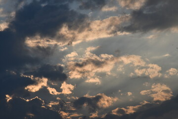 evening sky Shadows of clouds that are shattered by the orange sunlight