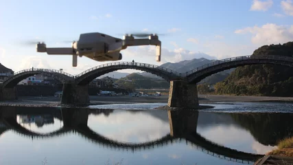 Papier Peint photo autocollant Le pont Kintai 錦帯橋とドローン！岩国観光