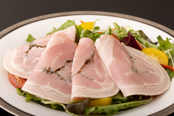 ベリーハムのサラダ