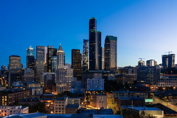 Fototapeta na wymiar Seattle aerial skyline panorama of downtown at sunset, Washington USA.