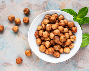 Peeled hazelnuts