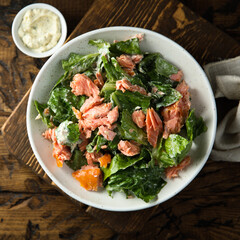 Salad with smoked salmon