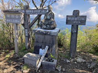 釈迦岳・御前岳登山「釈迦岳山頂」