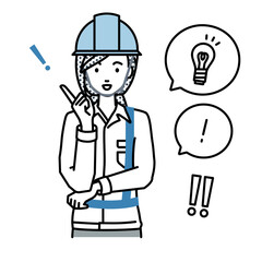 立って素晴らしいアイデアをひらめいた工事現場の女性 フキダシに電球と感嘆符のセット