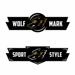 Wolf sports badge design. Retro coyote icon logo. Wild aggressive animal head illustration. Vintage athletics sports varsity collegiate style. Wolf company logo - obrazy, fototapety, plakaty