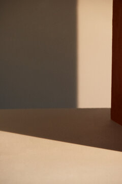 Shadows and geometric shapes