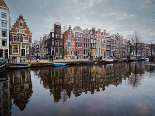 Fototapeta premium Historic canal houses along the Herengracht canal in Amsterdam