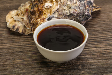 Oyster sauce in the bowl