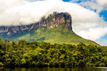Fototapeta premium Scenic view of Canaima National Park Mountains and Canyons