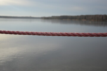 Zachód słońca nad jeziorem © Anna