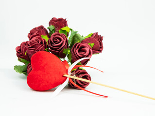 rosas con corazon en el dia de san valentin