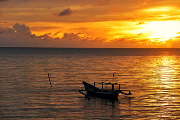 Obraz premium sunset on the sea