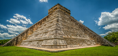 Fototapeta na wymiar Mayan Ruins