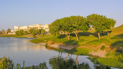 Luxurious Villas in Emirates Hills, Dubai