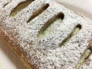 puff pastry apple strudel
