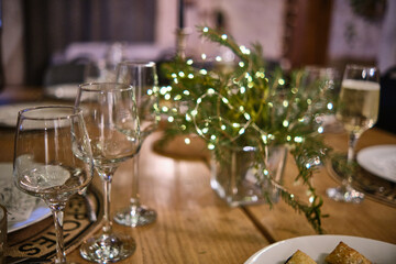 Table de nouvel an décorée 