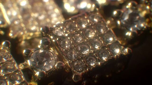 gold and diamond bling moving
