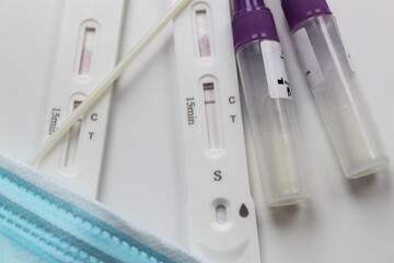 Schnelltest Covid-19 Corona Omikron