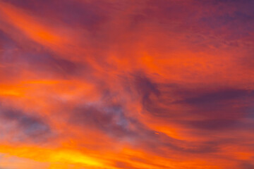 Fototapeta premium wonderful feast of flame-like clouds