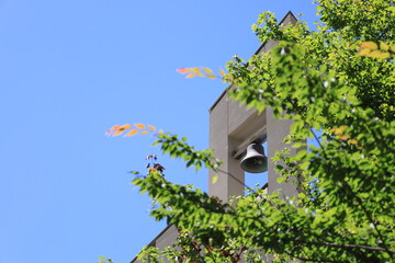 青空に鐘