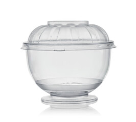 Empty disposable clear plastic dessert cup with lid