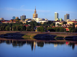 Fototapeta na wymiar view of the Vistula River and Palace of Culture and Science (PKiN - Palac Kultury i Nauki, Warszawa) and downtown, Warsaw, Poland