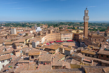 La Piazza del Campo et le Palazzo Publicco de Sienne, Italie