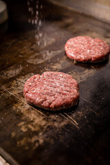 
Perfect Burger Classic Homemade Artisan Bacon Tomato Sauce Sausage Sweet Melted Cheese Onion Chicken Meat Pasta Shrimp Restaurant Menu Gourmet