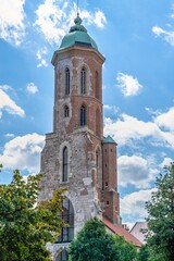 Fototapeta na wymiar Tower of Mary Magdalene in Budapest, Hungary