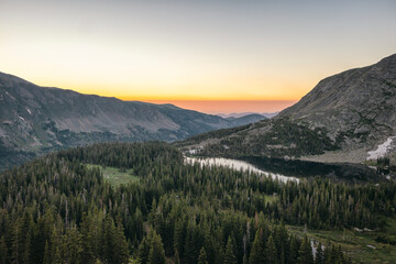 Fototapeta na wymiar Diamond Lake in the Indian Peaks Wilderness, Colorado