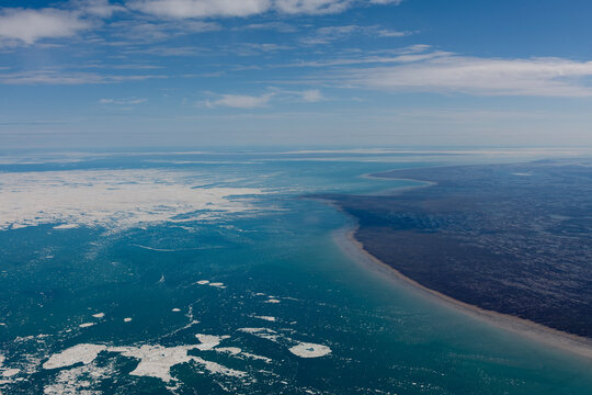 Fury and Hecla Strait near Igloolik and Pinger Point Nunavut