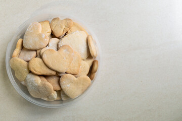 Hearts cookies on a bowl , San Valentine´s Day