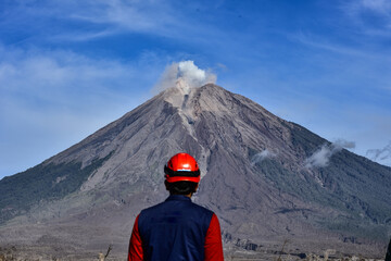 Fototapeta na wymiar Mount Semeru erupts hot clouds / wedus gembel in East Java, Indonesia