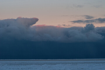 535-82 Sunrise Cloud Banks
