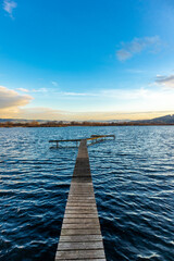 Naklejka premium Erkundungstour durch das schöne Werratal an einem kalten Wintertag - Breitungen - Seeblick