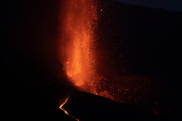 Erupción del volcán Cumbre Vieja en la isla de La Palma, Canarias.